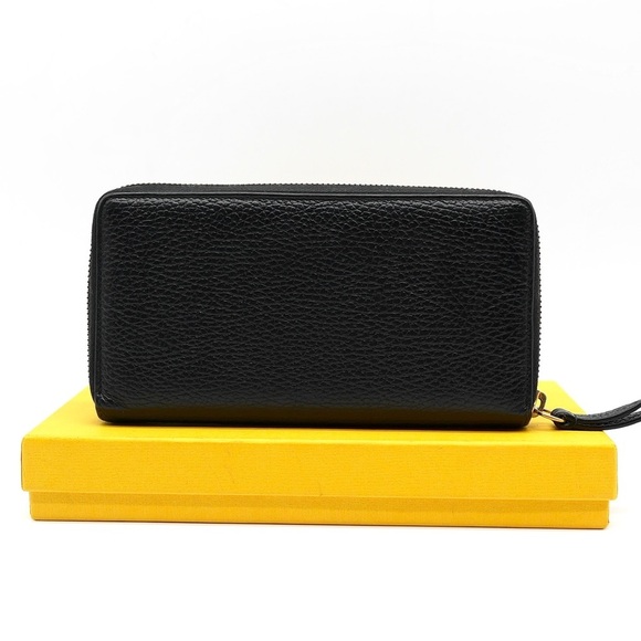 🍓GUCCI GG Logo Wallet - Picture 4 of 13